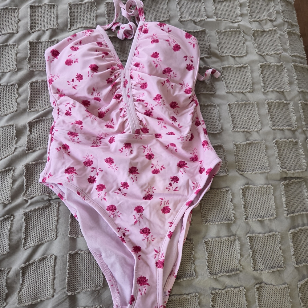 Shade & Shore Light Pink Floral Swimsuit